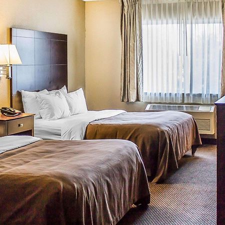 Quality Inn & Suites Sturgeon Bay Exteriér fotografie