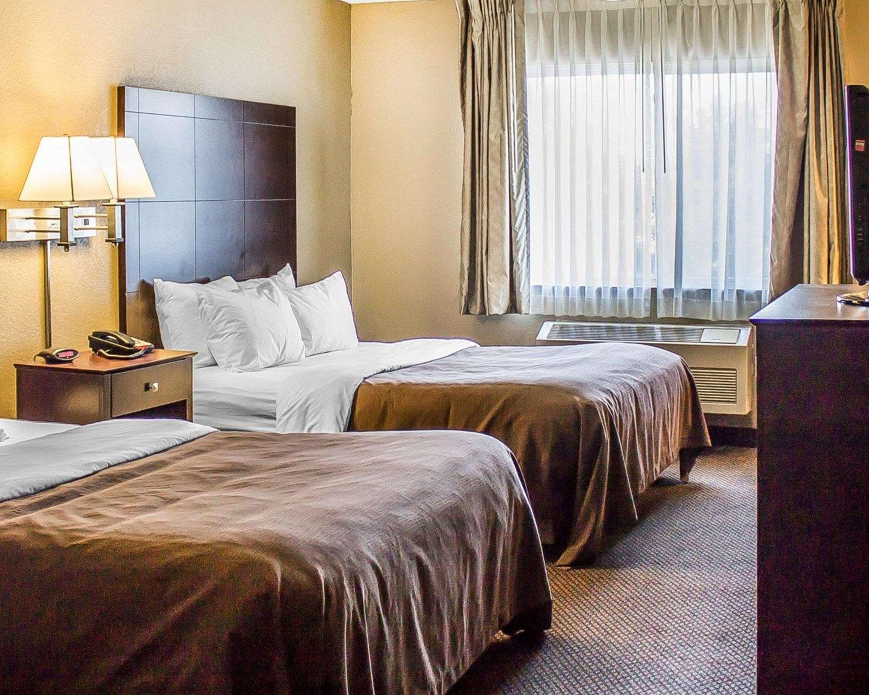 Quality Inn & Suites Sturgeon Bay Exteriér fotografie