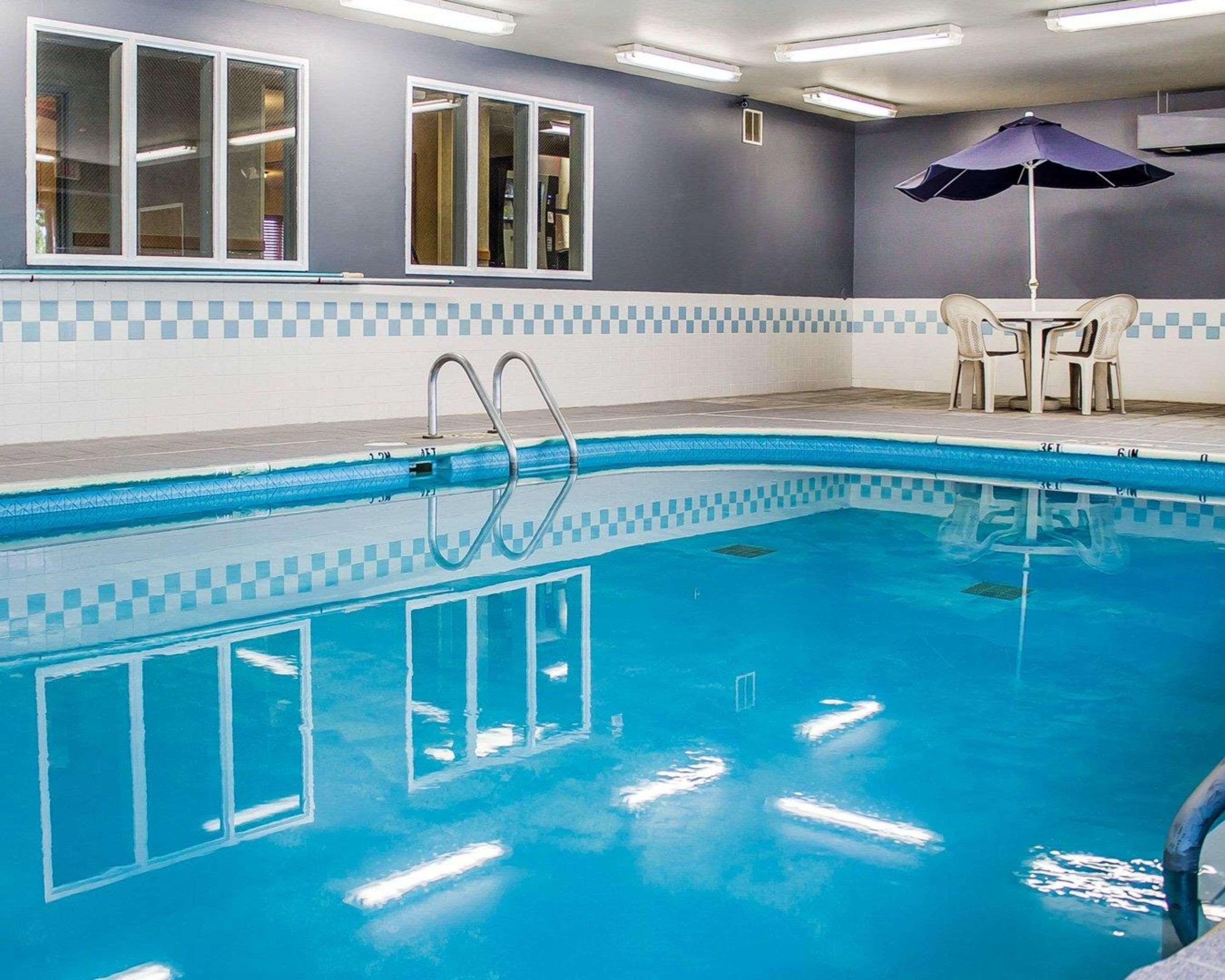 Quality Inn & Suites Sturgeon Bay Exteriér fotografie