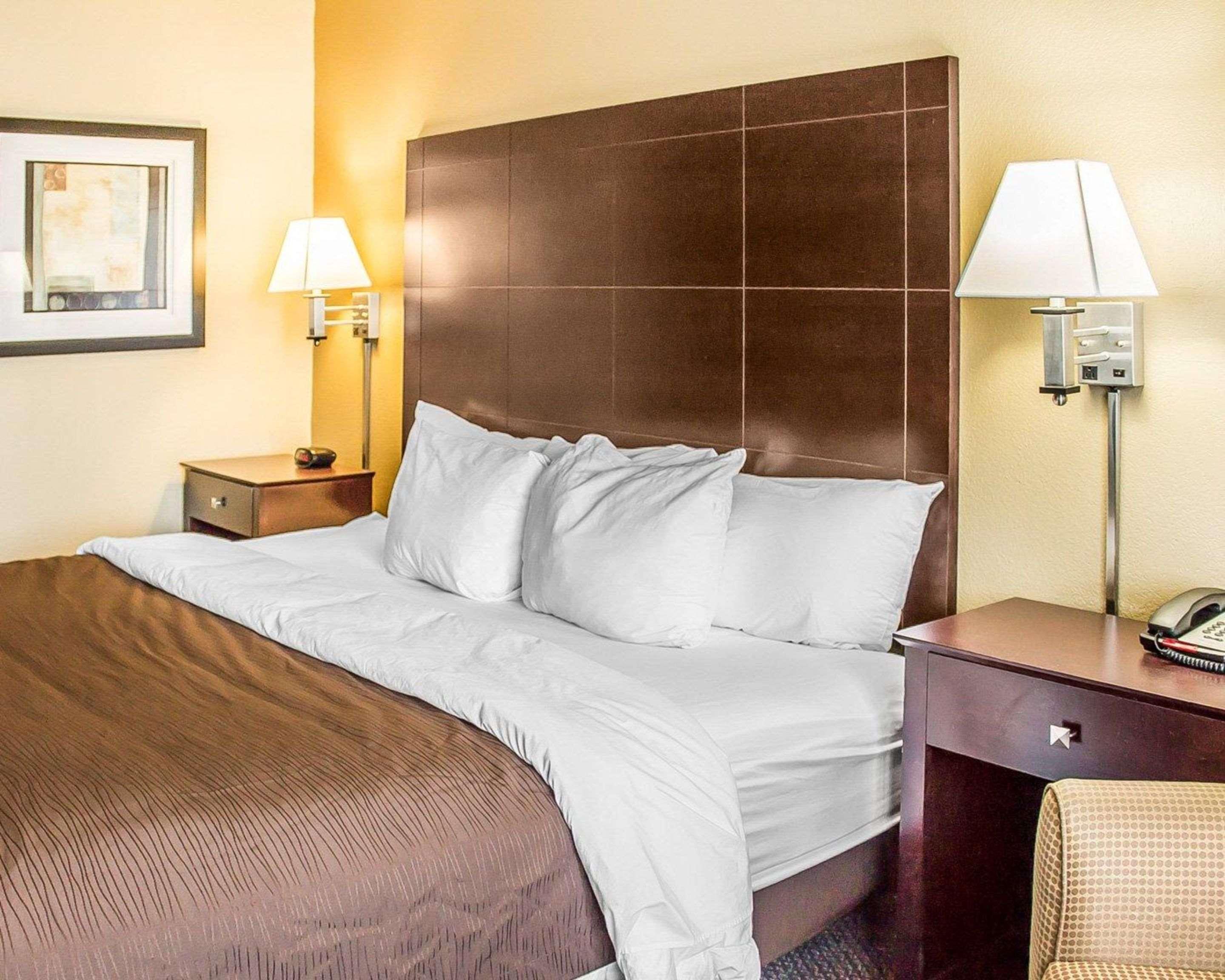 Quality Inn & Suites Sturgeon Bay Exteriér fotografie