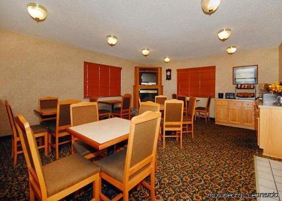 Quality Inn & Suites Sturgeon Bay Restaurace fotografie